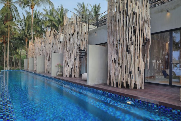 Pool 74 of 113