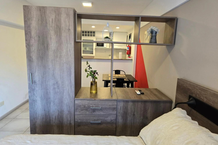 Room 4 of 15