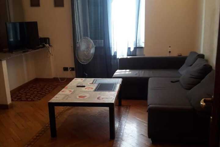 Room 6 of 14
