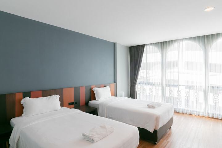 Room 14 of 60