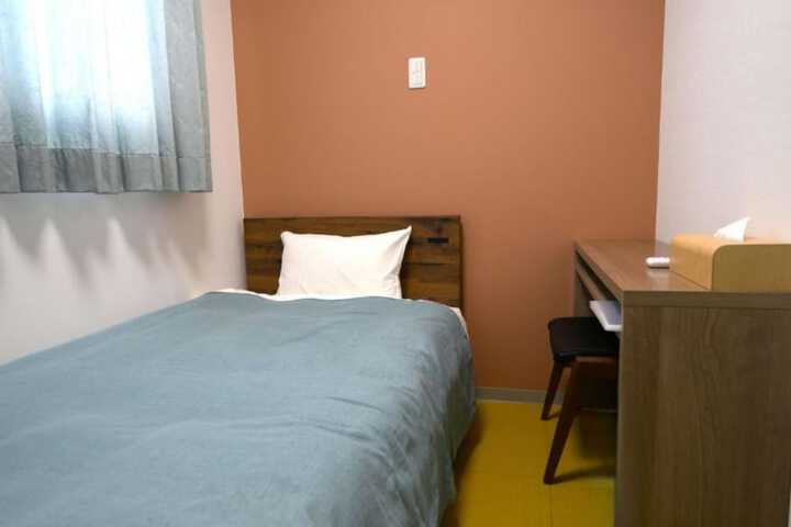 Room 7 of 26