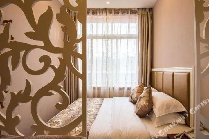 XueFu Hotel