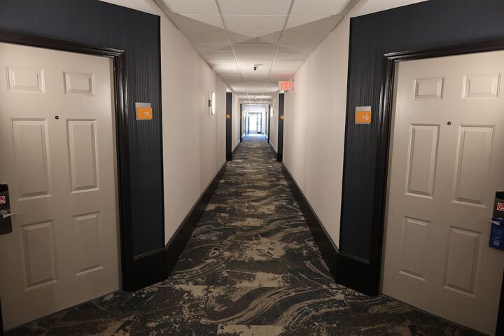 Ballroom/Hall 60 of 95