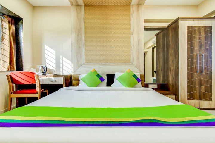 Room 20 of 68