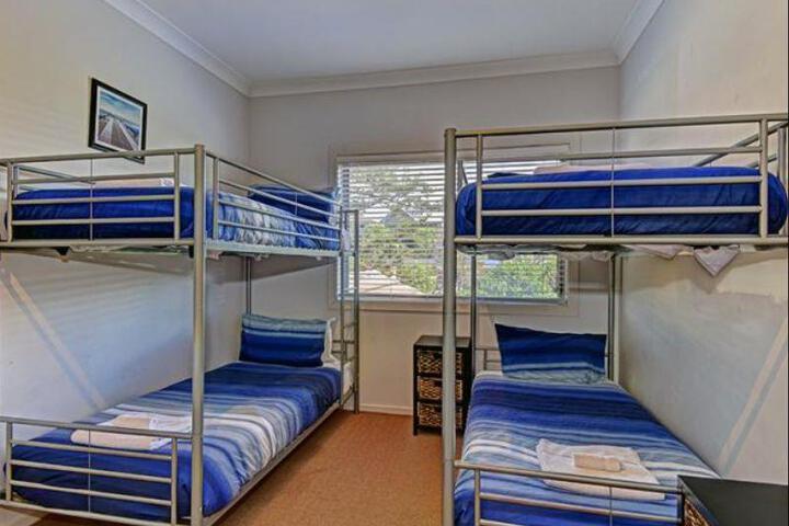 Room 3 of 5