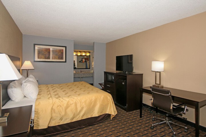 Room 11 of 45