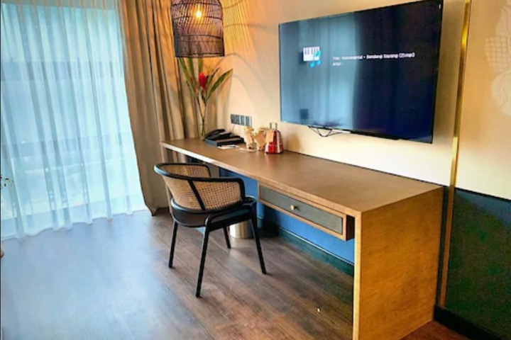 Room 14 of 75