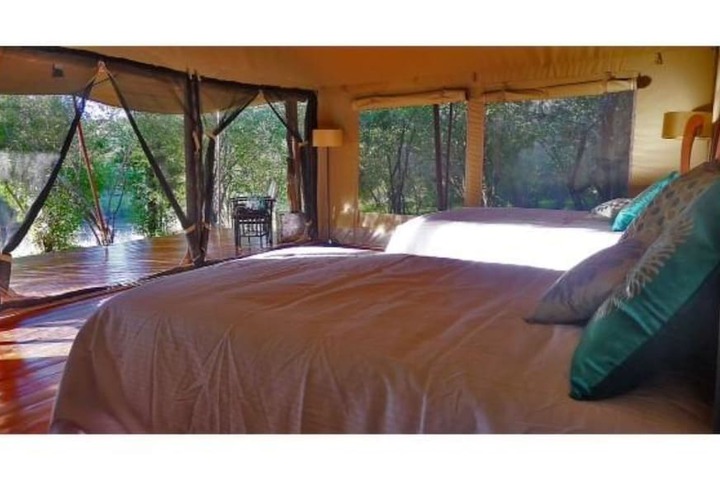 Room 4 of 16