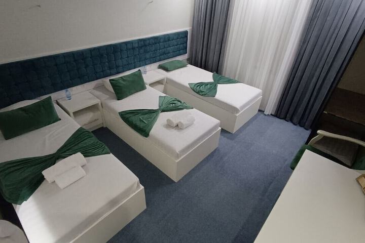Room 2 of 19