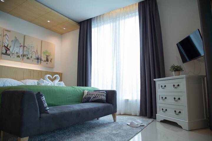 Room 28 of 55
