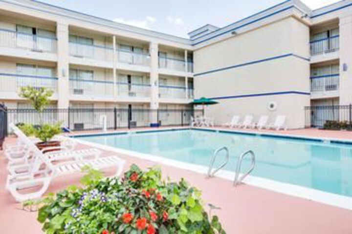 Pool 55 of 70