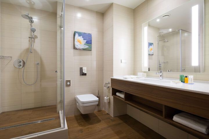 Clean Restrooms