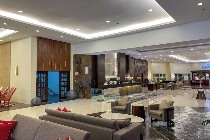 Hotel Interior 3 of 130