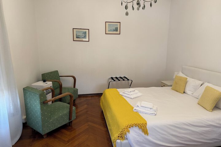 Room 30 of 129