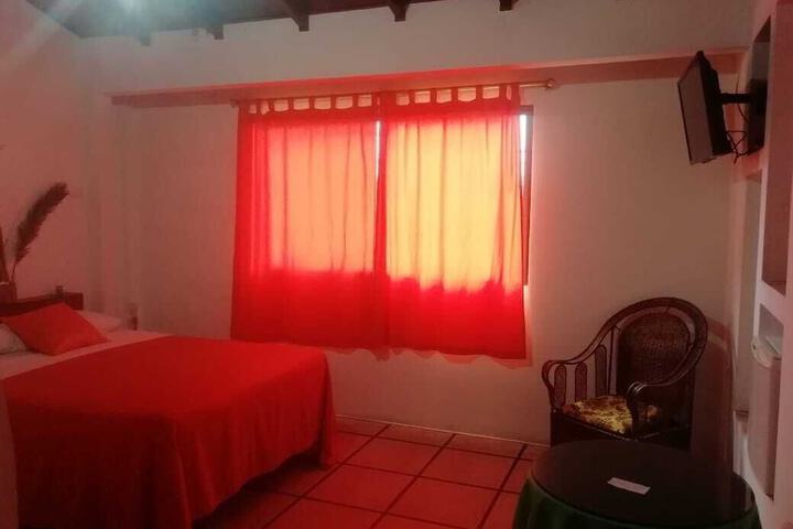 Room 9 of 27