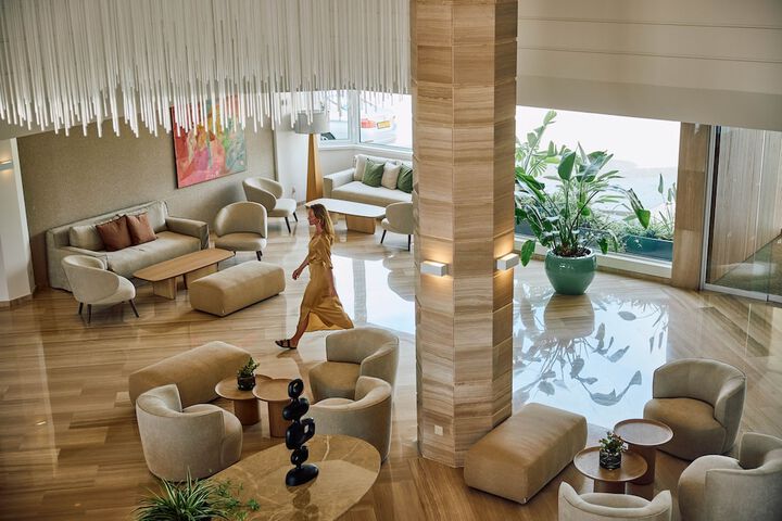 Hotel Interior 5 of 146