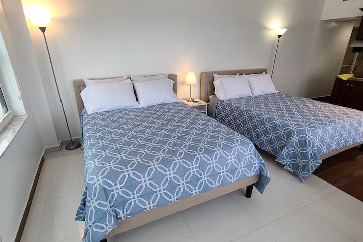 Room 16 of 278