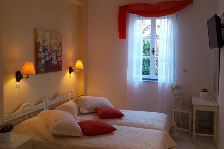 Room 7 of 55