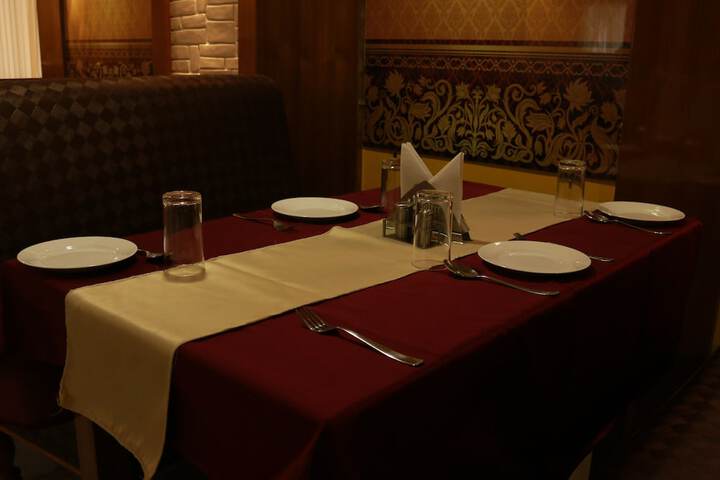 Dining 23 of 47
