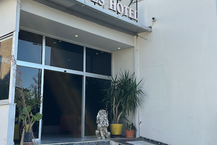Hotel 112 of 116