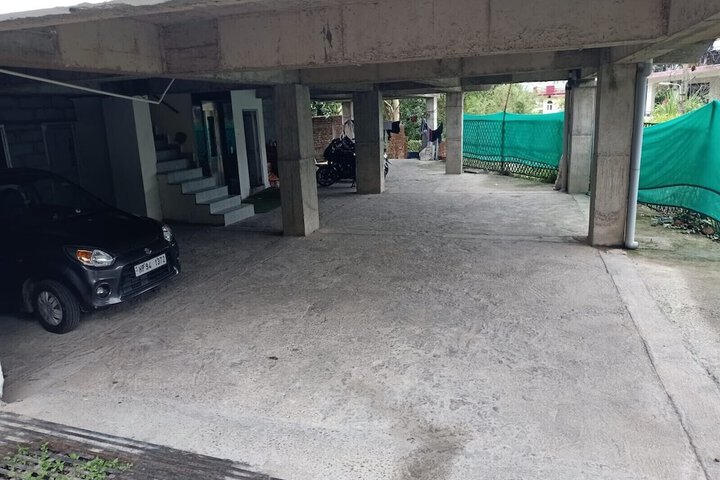 Property Grounds 59 of 73