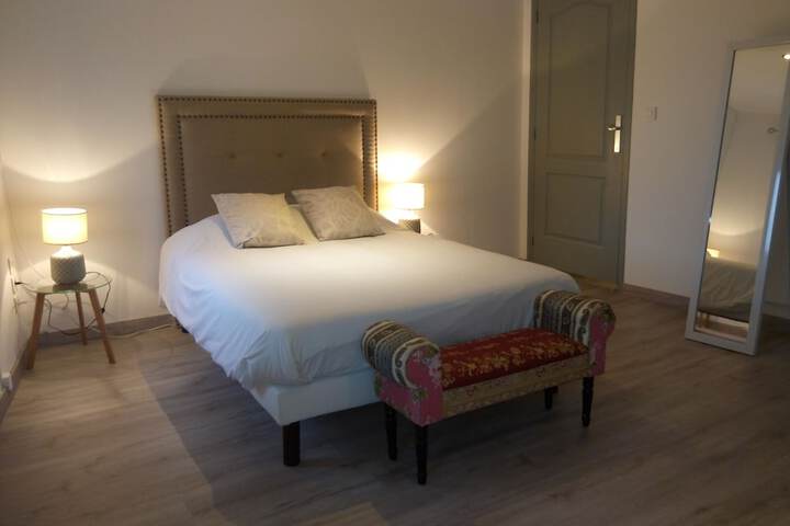 Room 30 of 51