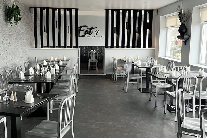 Dining 183 of 219