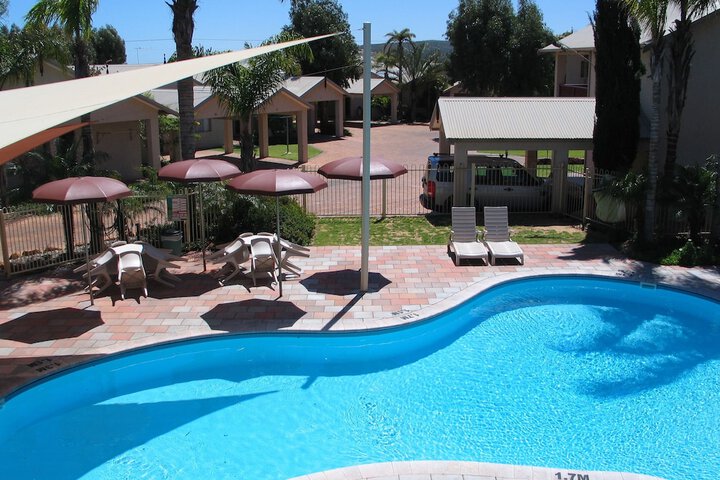 Pool 17 of 22