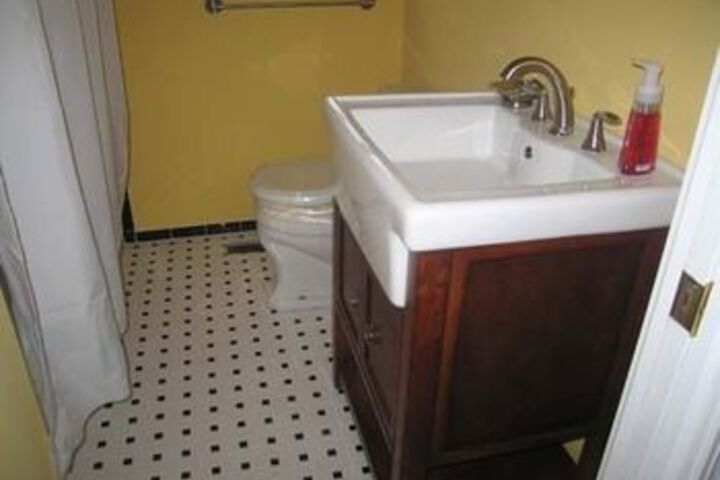 Room 2 of 12