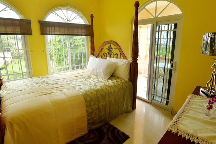 Room 5 of 42