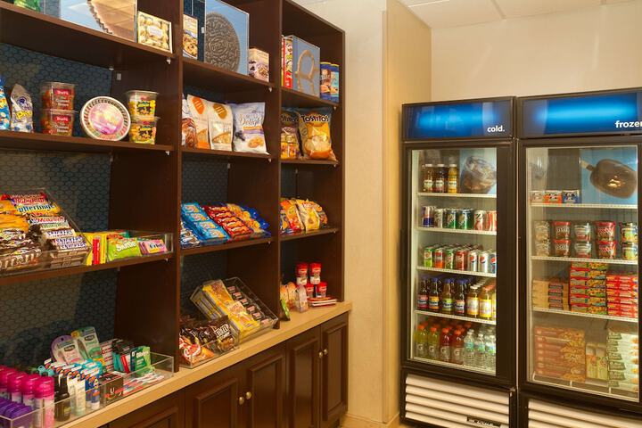 Snack bar