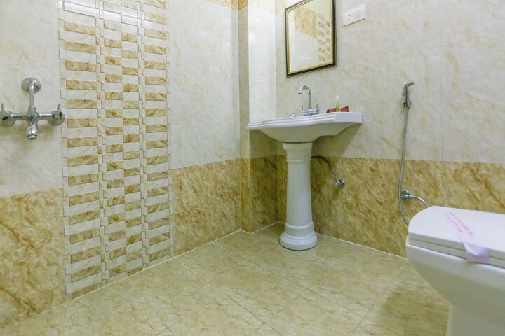 Room 25 of 50
