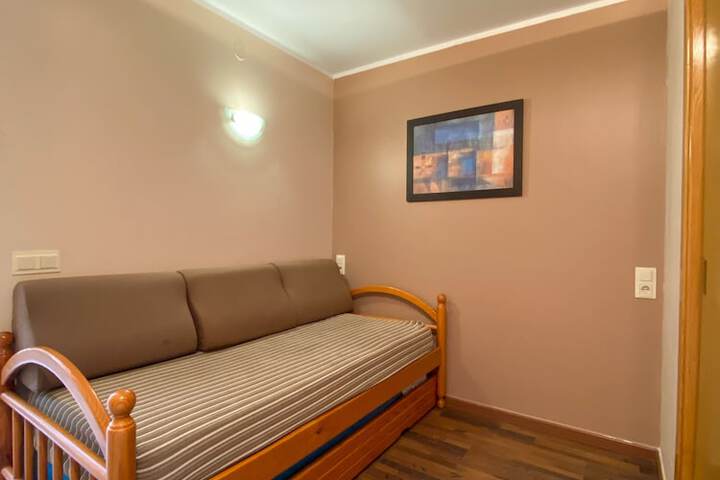 Room 10 of 44