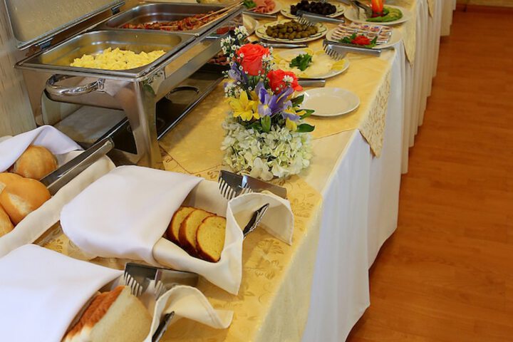 Breakfast/Coffee Service 23 of 41