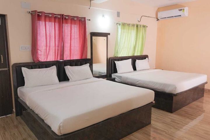 Room 2 of 21