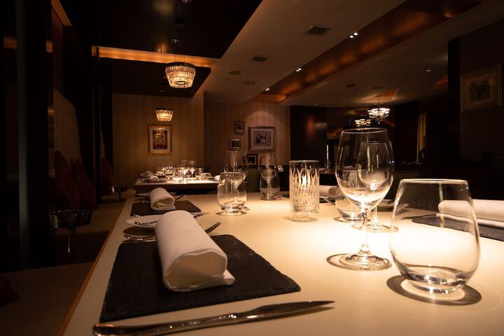 Dining Photos