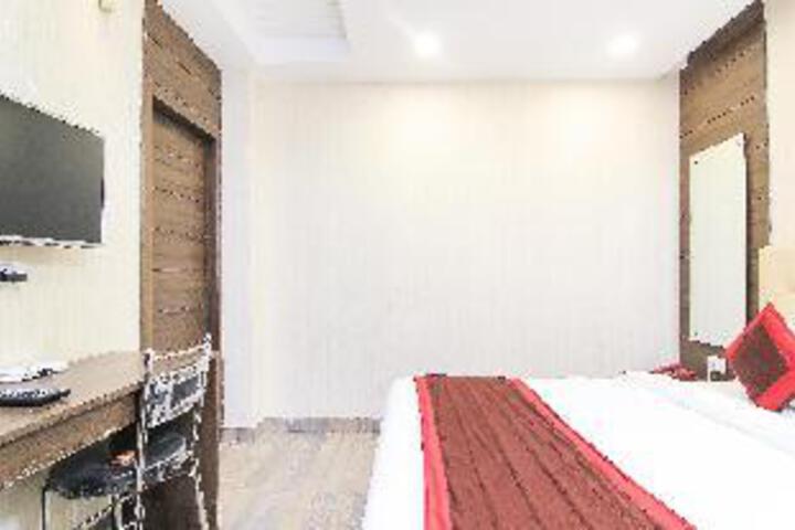 Room 20 of 20