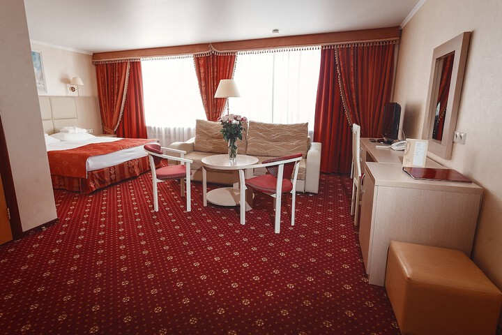 Room 16 of 47