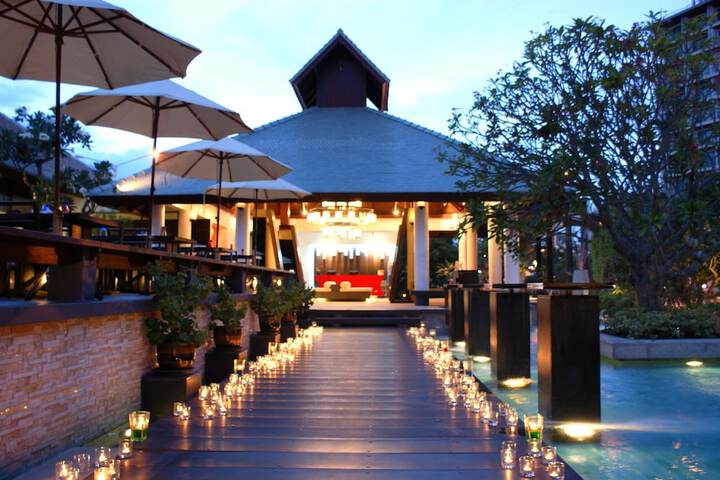 Lobby Entry