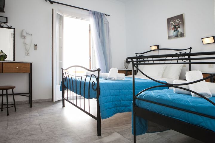 Room 6 of 46