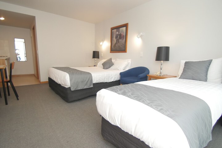 Room 12 of 55