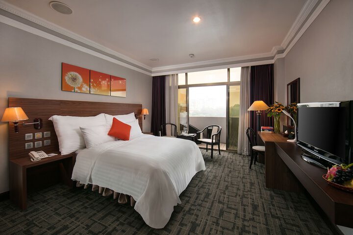Room 7 of 59