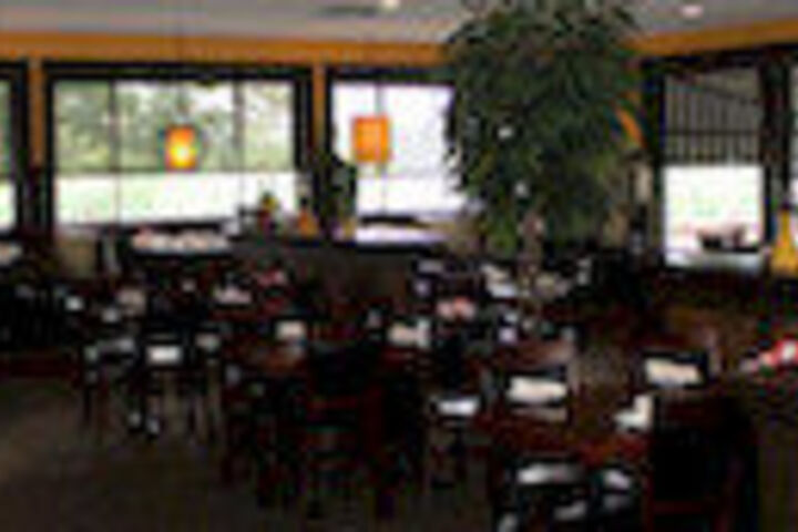 Dining 8 of 8