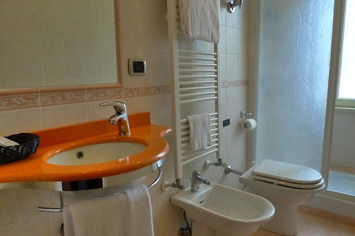 Bath Photo