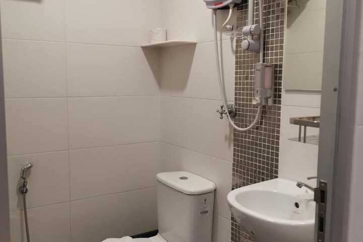 Room 40 of 74