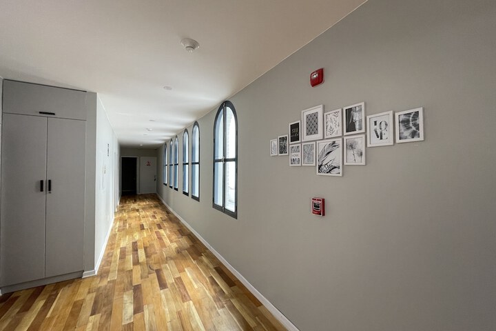 Ballroom/Hall 47 of 50