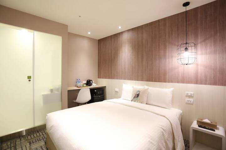 Room 11 of 57