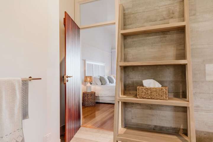 Room 12 of 24