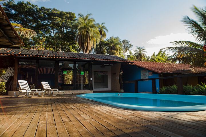 Pools & Facilities
