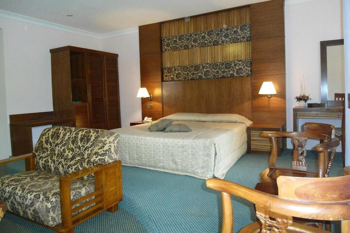 Room 21 of 51